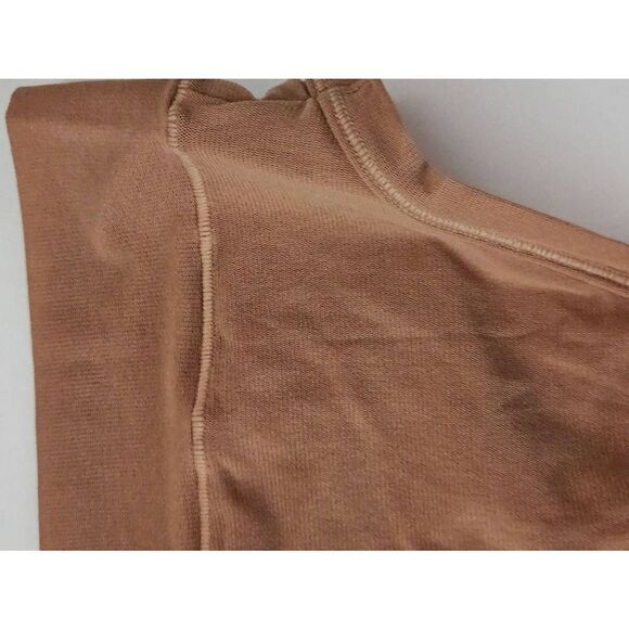 Skims hi cut panty Nwt - Picture 7 of 8